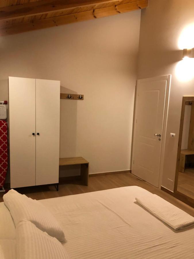 Amazing Familiar Apartments And Rooms Sarande Exterior photo