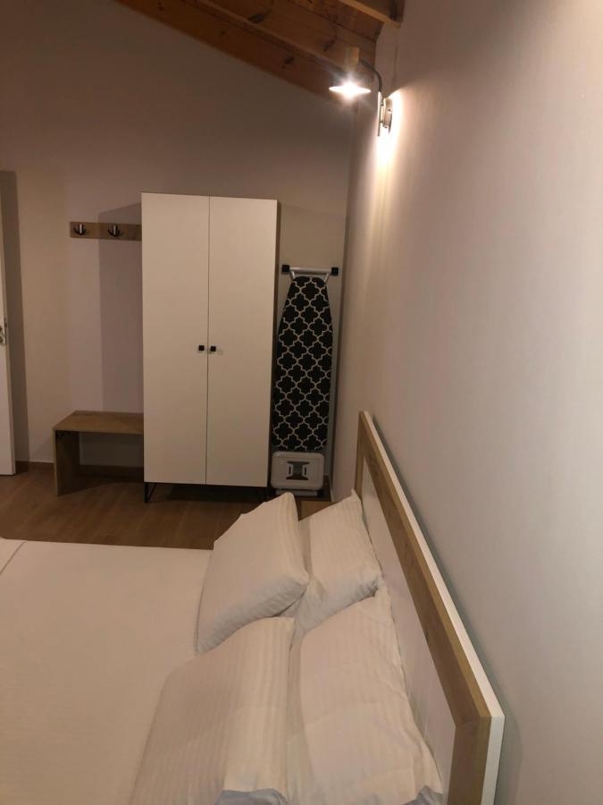 Amazing Familiar Apartments And Rooms Sarande Exterior photo