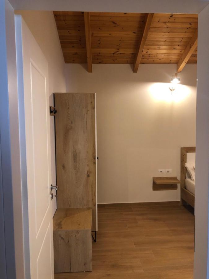 Amazing Familiar Apartments And Rooms Sarande Exterior photo
