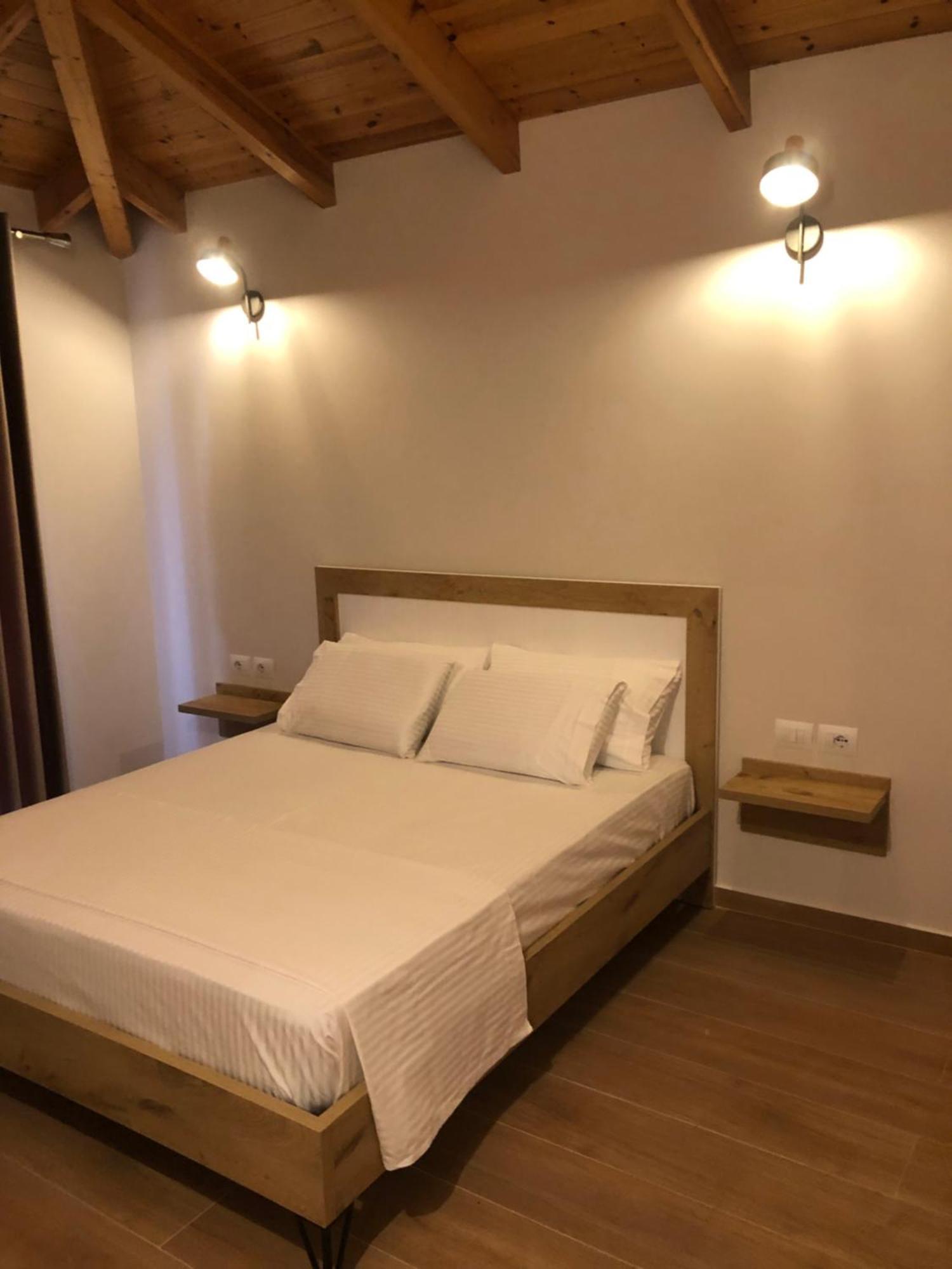 Amazing Familiar Apartments And Rooms Sarande Exterior photo