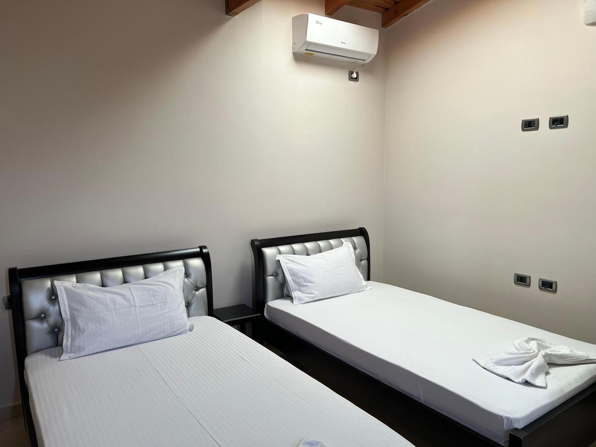Amazing Familiar Apartments And Rooms Sarande Exterior photo