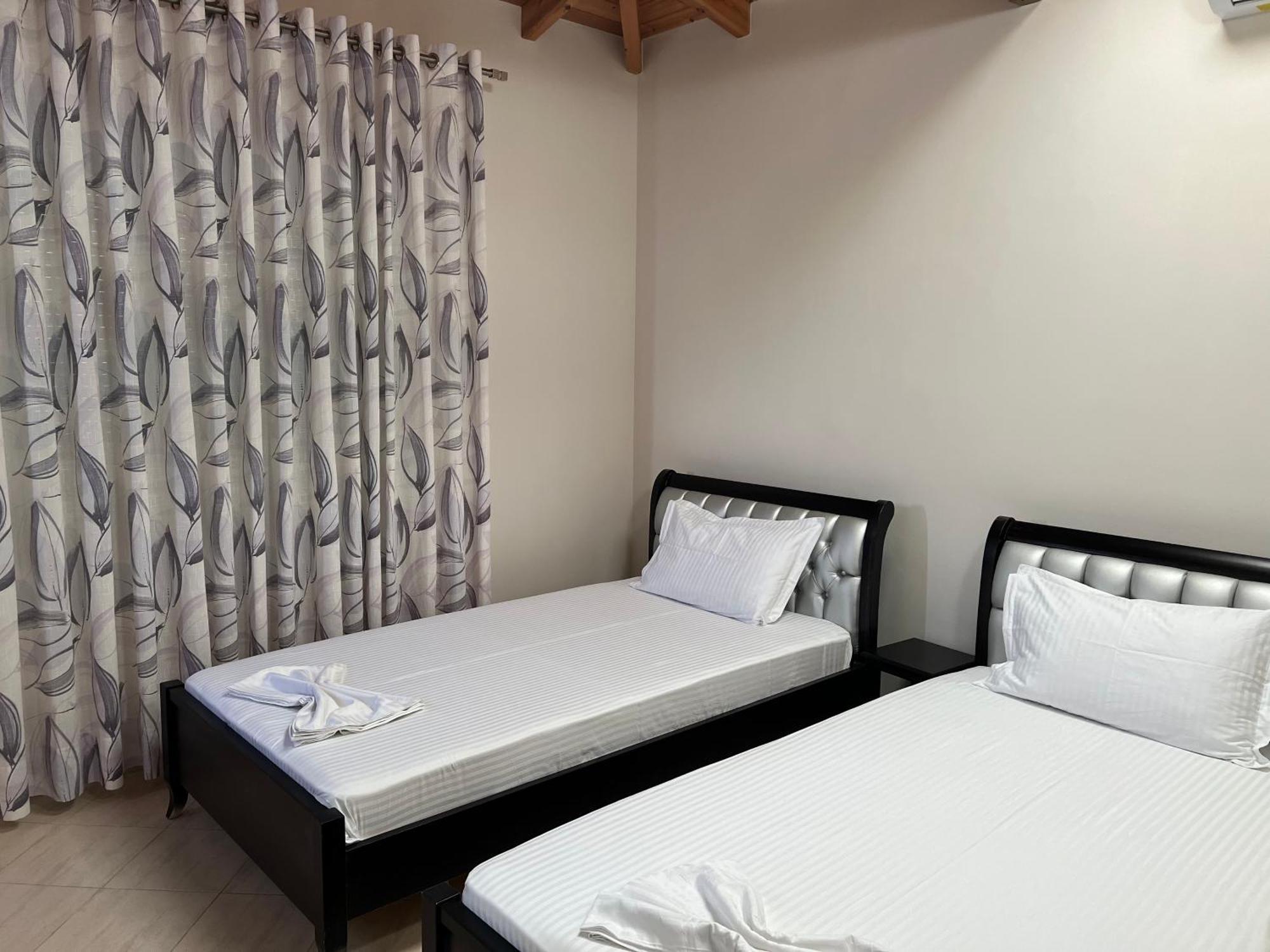 Amazing Familiar Apartments And Rooms Sarande Exterior photo